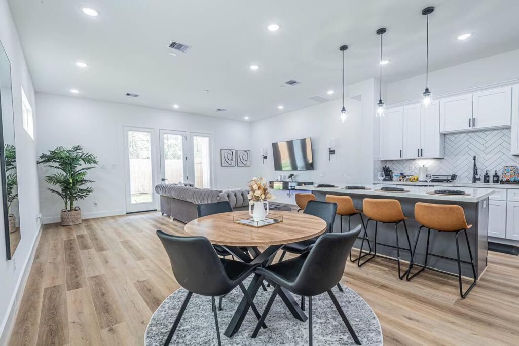 Luxury Home Near Houston Downtown & Medical Center Екстериор снимка