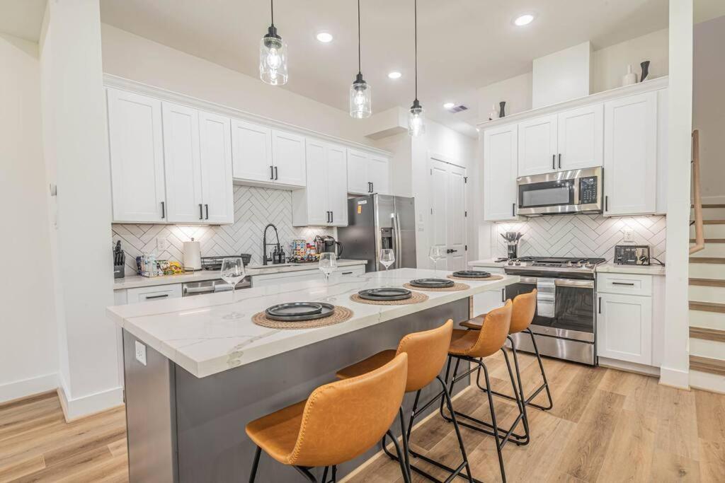 Luxury Home Near Houston Downtown & Medical Center Екстериор снимка